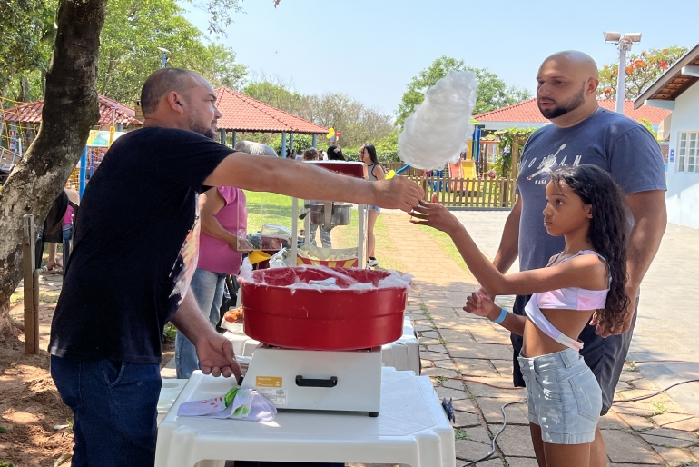 Sintiapp promove festa das crianças no clube de lazer